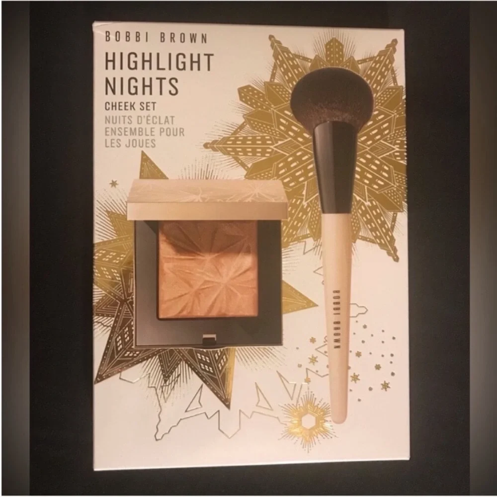Bobbi Brown Highlight Nights Cheek Set - Luxe Illuminating Powder and Brush